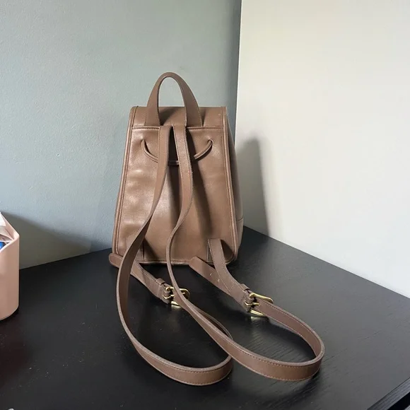 Vintage Coach Leather Backpack - Picture 3 of 9